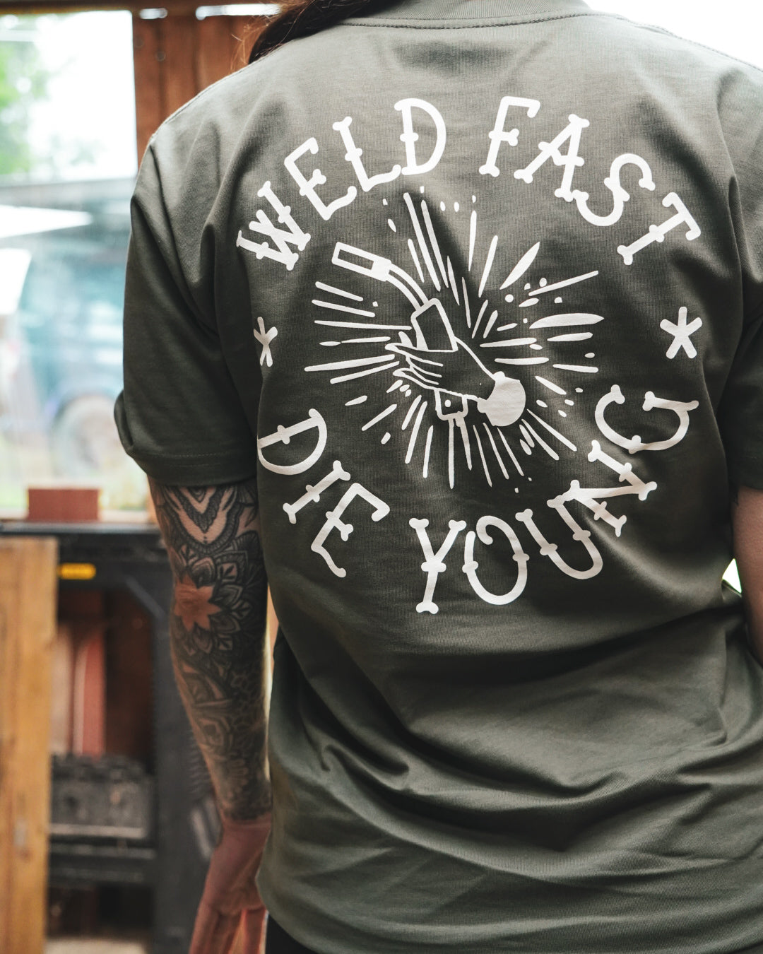 Weld fast die young tee - Cypress